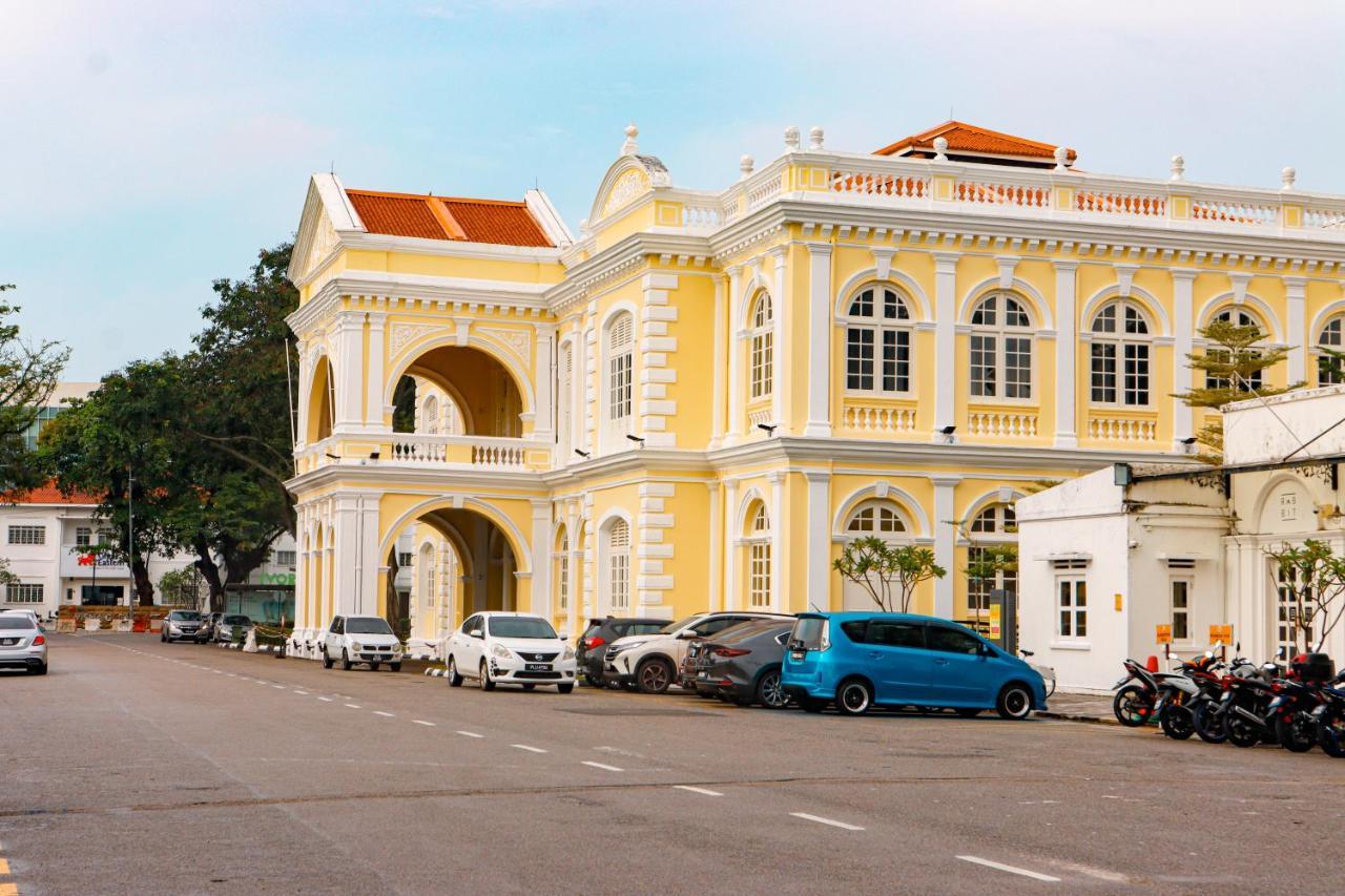 Bishop Hotel Джордж Таун Екстериор снимка